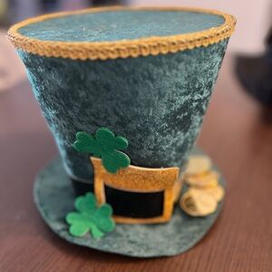 St Patricks Day hat, green Irish hat, St. Patricks day top hat. Leprichaun hat,